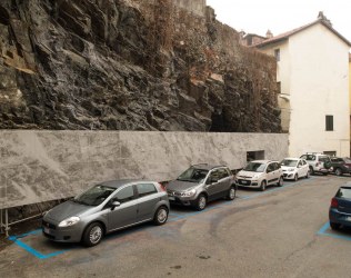 Lamiera microforata Arredo urbano
e centri commerciali Gallery